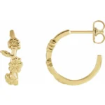 Margherita Flower Hoop Earrings Delicate, feminine, and inspired by the beauty of nature, the Margherita Flower Hoop Earrings are crafted in polished gold and adorned with an elegant arrangement of blooming flowers and delicate leaves. Their sculptural design wraps gracefully around the ear, creating a refined yet playful look that captures the essence of a blooming garden. Perfect for everyday elegance or special occasions, these earrings combine timeless craftsmanship with a romantic floral aesthetic, making them a charming addition to any jewellery collection.